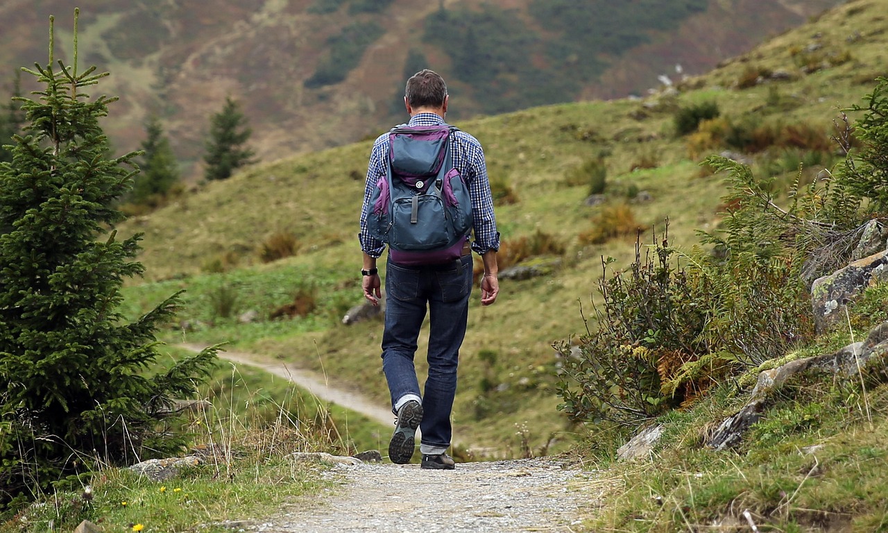 Best National Parks for Backpacking — Multi-Day Trails and Permits guide thumbnail