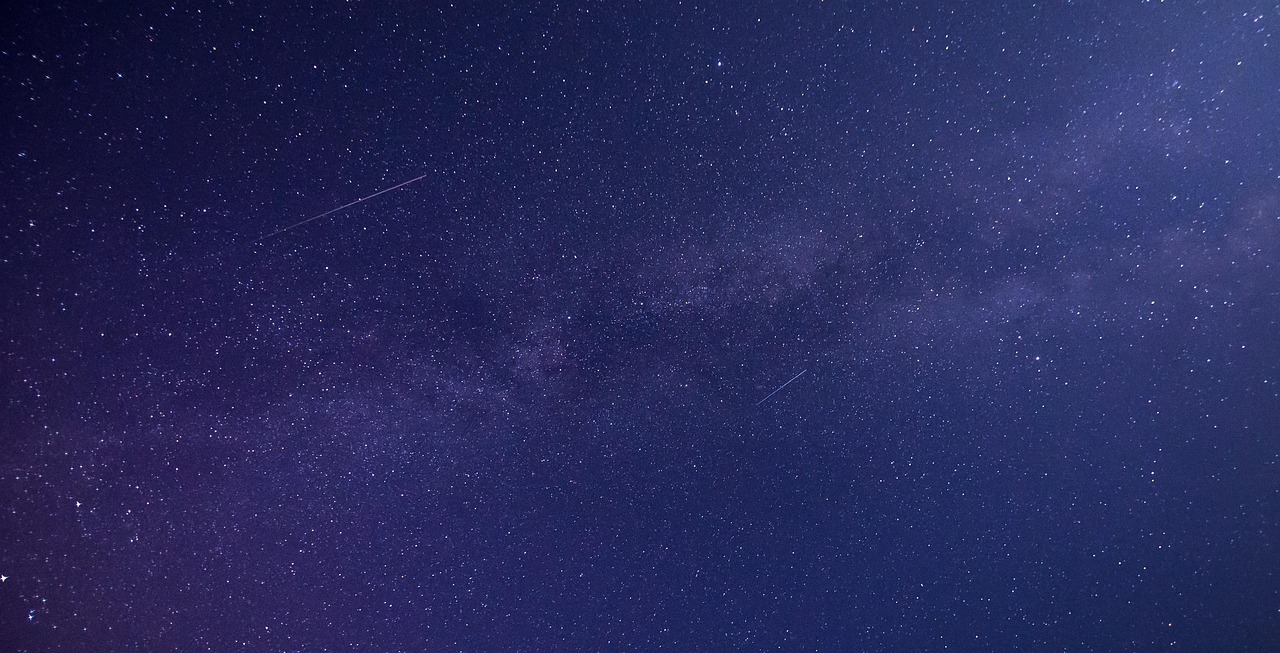 Best National Parks for Stargazing — Dark Skies and Milky Way Views guide thumbnail